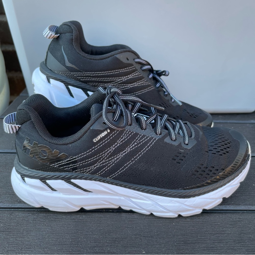 Hoka Clifton 6